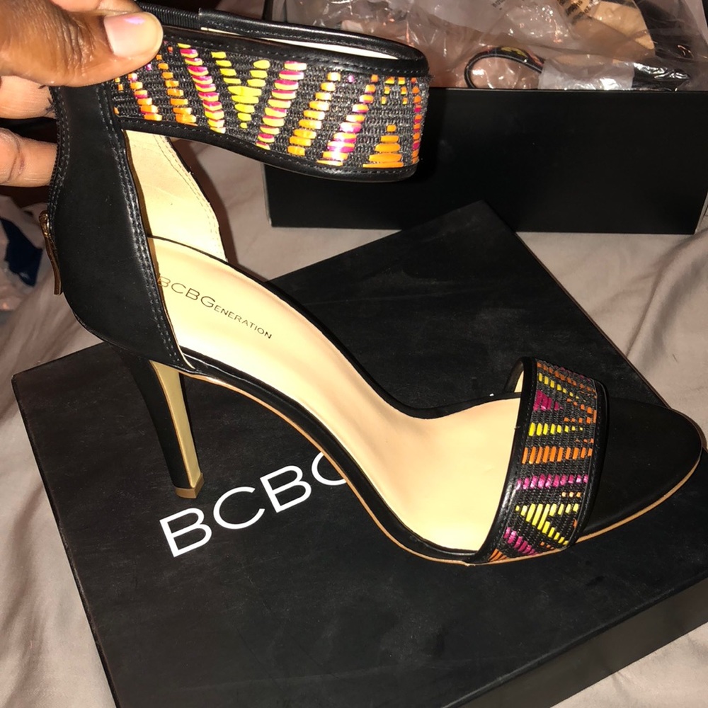 Multicolored heels